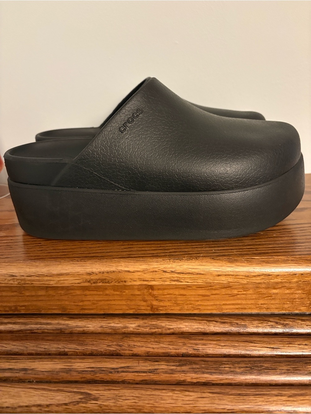 CROCS Black Dylan Platform